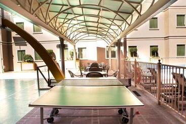 هتل Staybridge Suites Queretaro, An Ihg