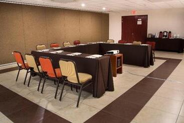 هتل Staybridge Suites Queretaro, An Ihg