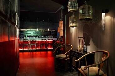 호텔 The Cullen Melbourne   Art Series