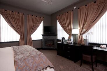 The Giacomo, Ascend Hotel Collection