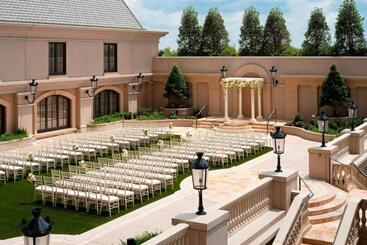 هتل The St. Regis Atlanta