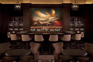 هتل The St. Regis Atlanta