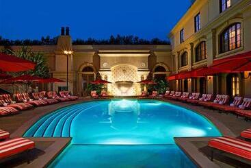 هتل The St. Regis Atlanta