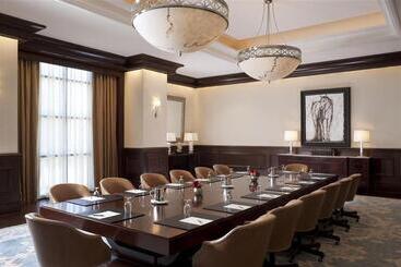 هتل The St. Regis Atlanta