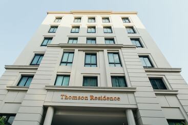 هتل Thomson Residence