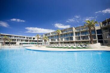 هتل Wyndham Resort Torquay
