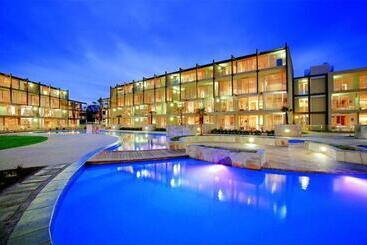 هتل Wyndham Resort Torquay
