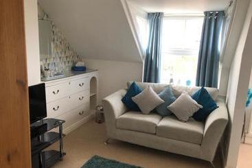 Seacrest Guest House Room Only