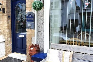 Westward B&b