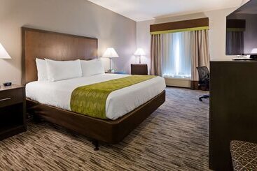 Best Western Plus Liberal Hotel & Suites