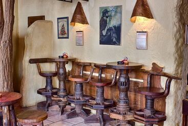 Cuba Bar & Hostel
