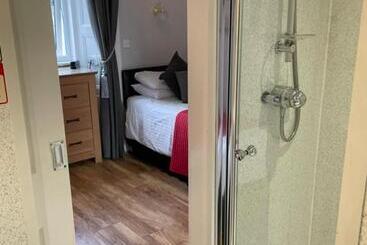 Daviot Guest House