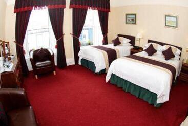 Daviot Guest House