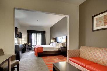 هتل La Quinta Inn & Suites By Wyndham Meridian