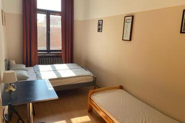 Hostel Emma