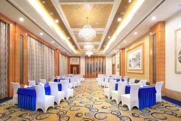 Empark Grand Hotel Changsha