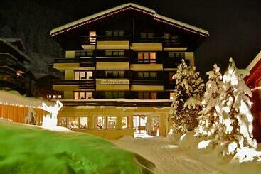 호텔 Garni Jägerhof