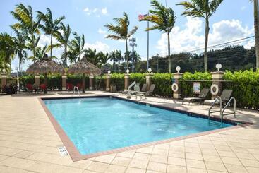 هتل Holiday Inn Express & Suites Florida City Gateway To Keys, An Ihg