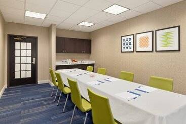 Holiday Inn Express Hotel & Suites Fort Myers East   The Forum, An Ihg