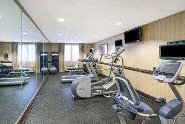 Holiday Inn Express Hotel & Suites  Gadsden, An Ihg