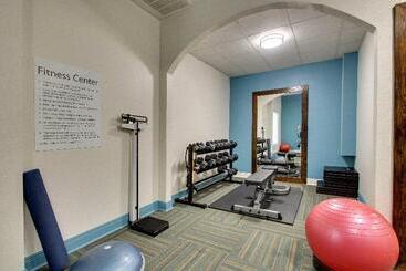 هتل Holiday Inn Express & Suites Laurel, An Ihg