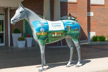 فندق Holiday Inn Express & Suites Lexington Downtown Area Keeneland, An Ihg