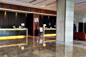 هتل Holiday Inn Mudanjiang, An Ihg