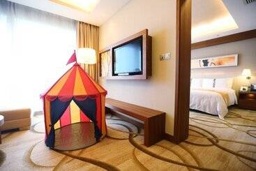 هتل Holiday Inn Mudanjiang, An Ihg