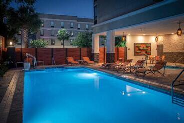 هتل Holiday Inn Pensacola University Area, An Ihg