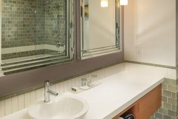 هتل Indigo Asheville Downtown, An Ihg