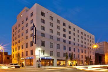 هتل Indigo Baton Rouge Downtown, An Ihg