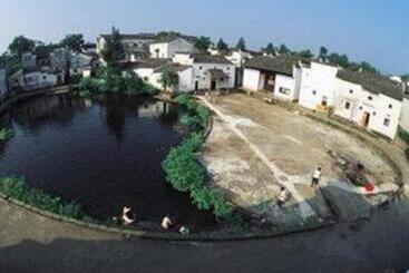 هتل Jinhua World Trade