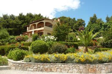Milia Bay Hotel Apartments