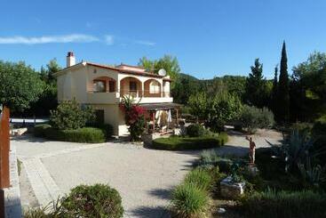 Milia Bay Hotel Apartments