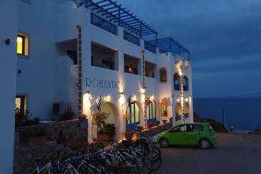 هتل Romantica