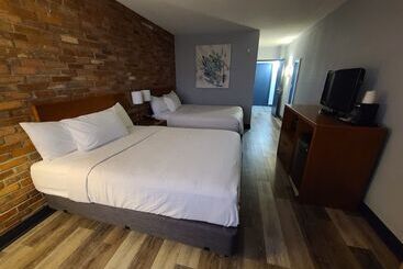 هتل Travelodge By Wyndham Barrie