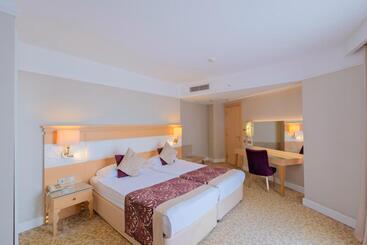 هتل Villa Side Residence