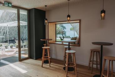 Montreux Youth Hostel