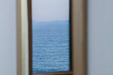 Olive Press Hotel & Apartments