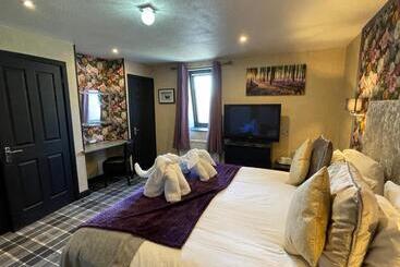 The Albert Inn