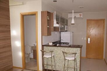 Duplex Apto Setor Hoteleiro Norte Com Serviço Diário De Limpeza