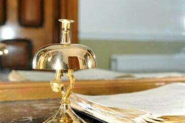 پانسیون Balmoral Guest House