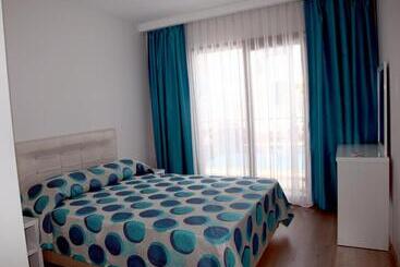 Siesta Garden Apart