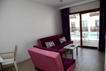 Siesta Garden Apart
