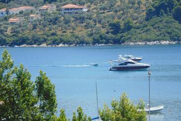 Asprolithos Studios