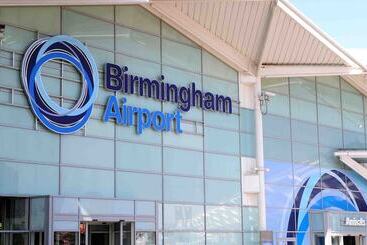 تختخواب و صبحانه Springfield House Birmingham Airport & Nec