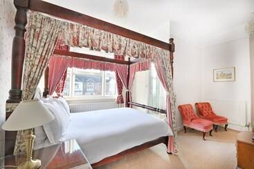 تختخواب و صبحانه Virginia Lodge