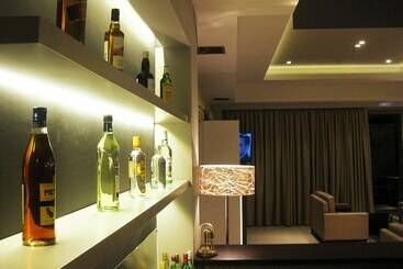 酒店 Achilles