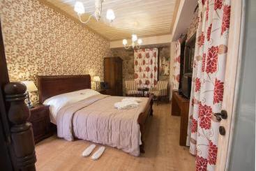 هتل Alexandros Guesthouse