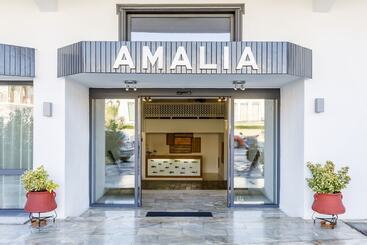 هتل Amalia